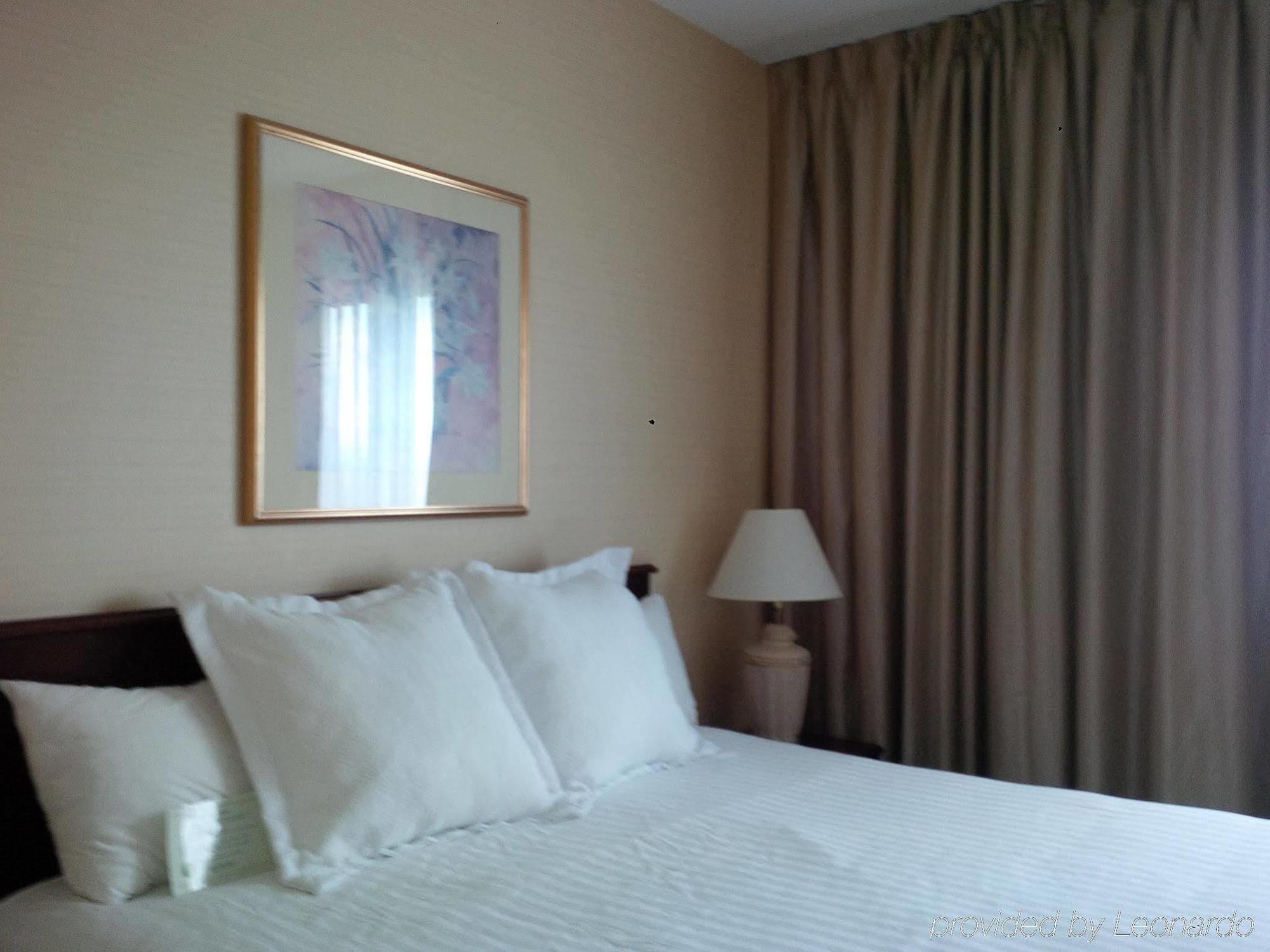 Maron Hotel & Suites Danbury Ngoại thất bức ảnh